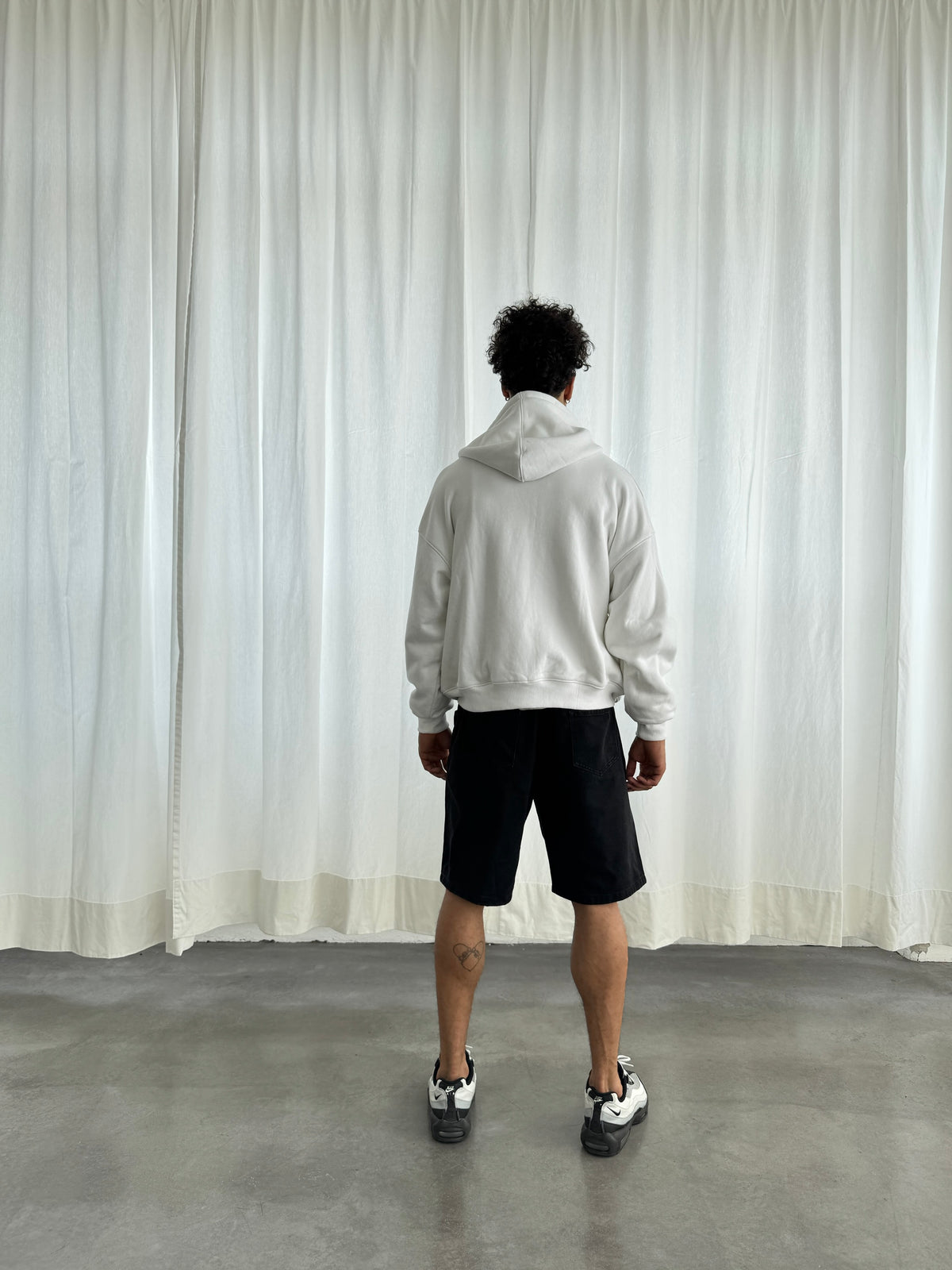KLIMEK | BEATER – ZIPHOODIE WHITE